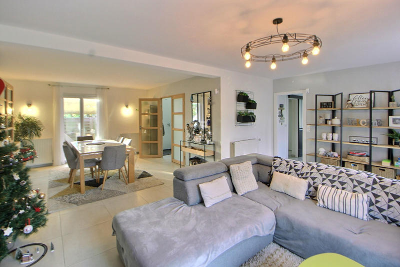 Maison - 131 m² - 7 pièces