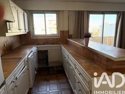 Appartement - 85 m² - 4 pièces