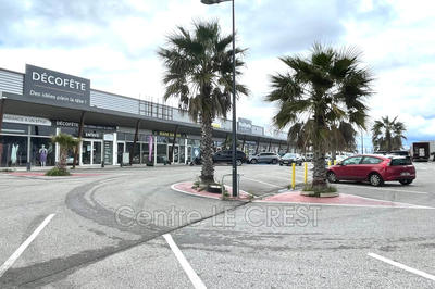 Local commercial - 250 m²