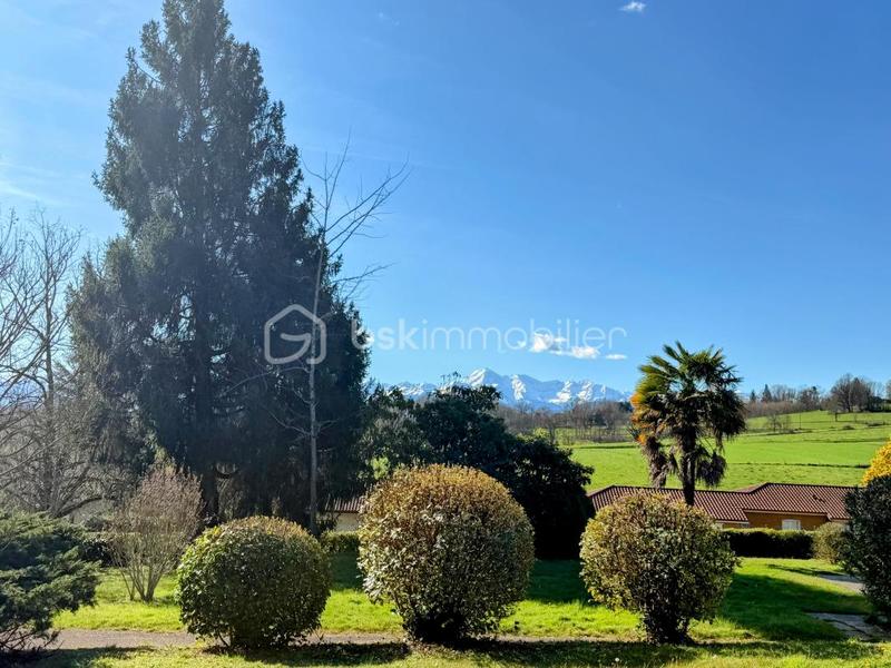 Maison d'architecte - 320 m² - 10 pièces