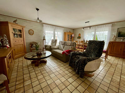 Maison - 123 m² - 3 pièces