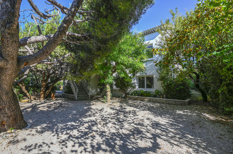 Villa - 184 m² - 7 pièces