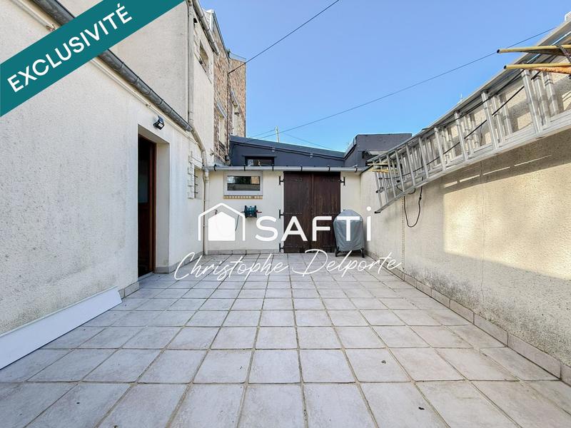 Maison - 96 m² - 6 pièces