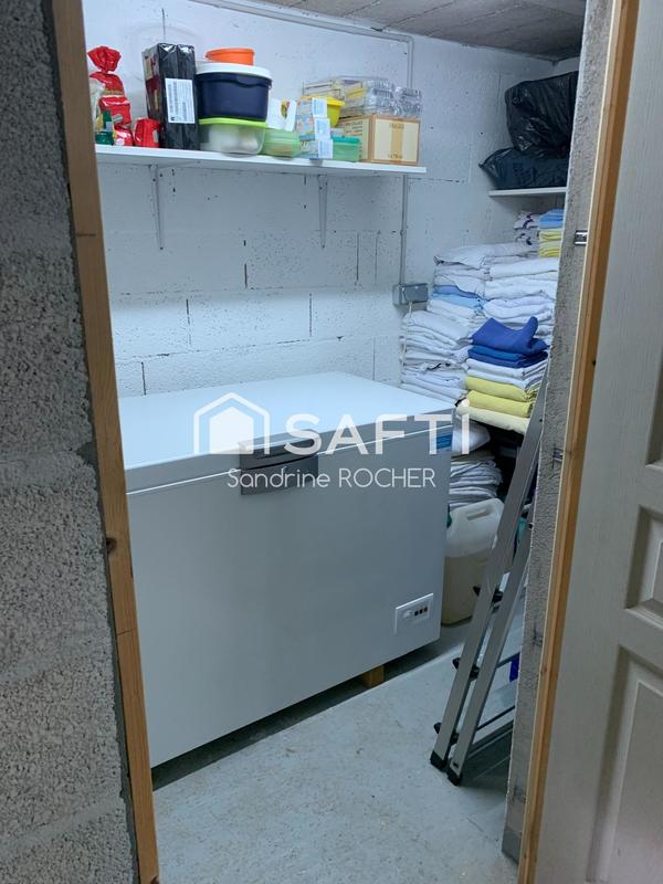 Maison - 90 m² - 5 pièces