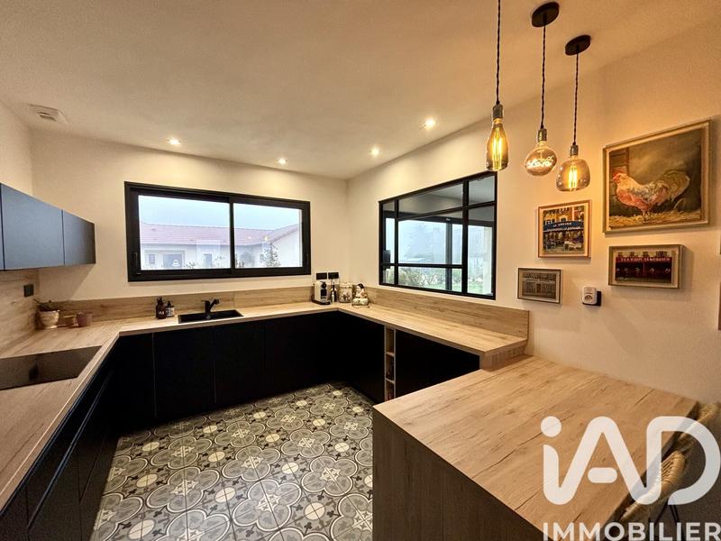 Maison - 139 m² - 5 pièces