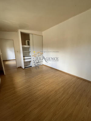 Appartement - 74 m² - 3 pièces