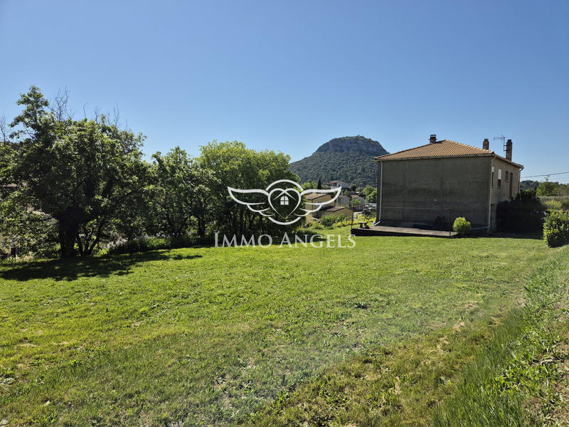 Maison traditionnelle - 154 m² - 6 pièces