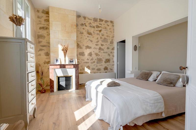 Maison - 200 m² - 6 pièces