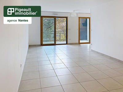 Appartement - 95 m² - 4 pièces