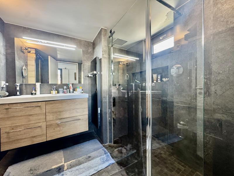 Maison - 170 m² - 4 pièces