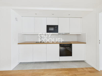 Appartement - 100 m² - 4 pièces