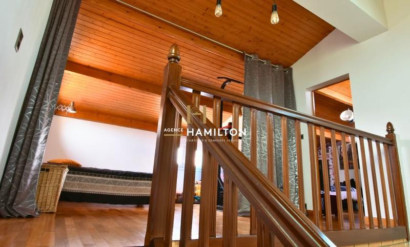 Maison de ville - 138 m² - 5 pièces