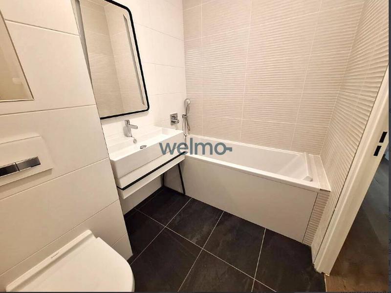 Appartement - 100 m² - 4 pièces