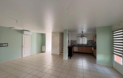 Maison - 97 m² - 4 pièces