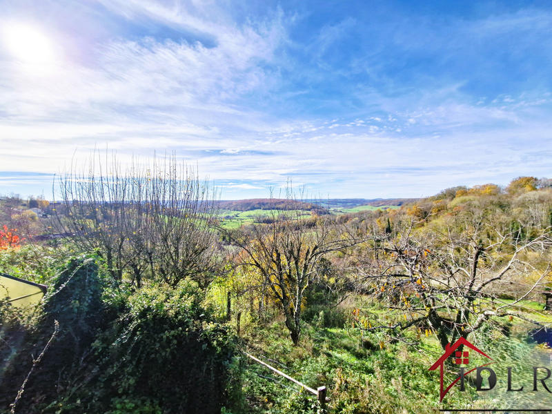 Maison - 99 m² - 3 pièces