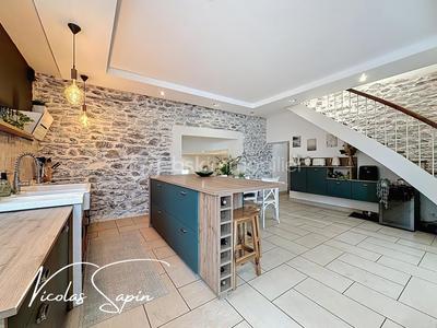 Maison de village - 105 m² - 4 pièces