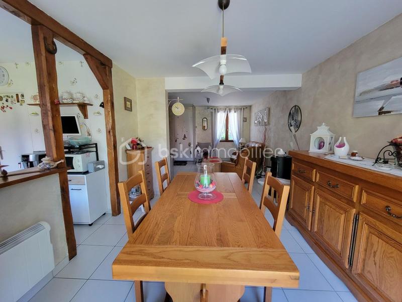 Maison - 92 m² - 5 pièces