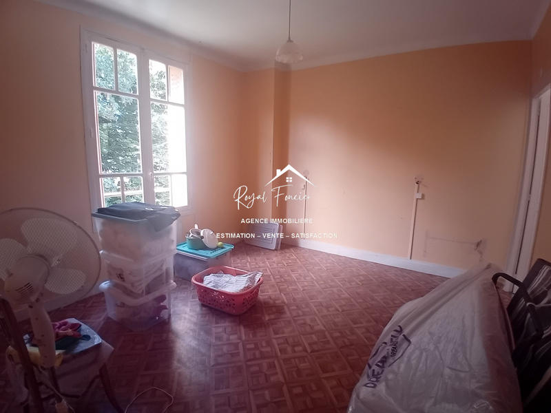 Maison ancienne - 188 m² - 8 pièces