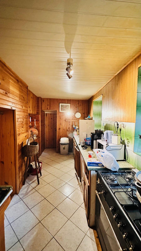 Maison - 140 m² - 8 pièces