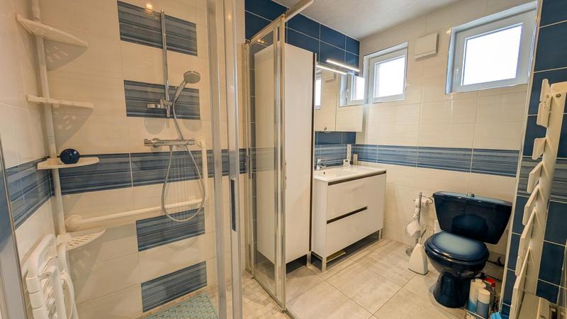 Maison - 111 m² - 5 pièces