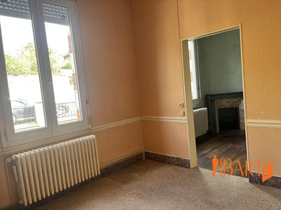 Maison traditionnelle - 66 m² - 4 pièces