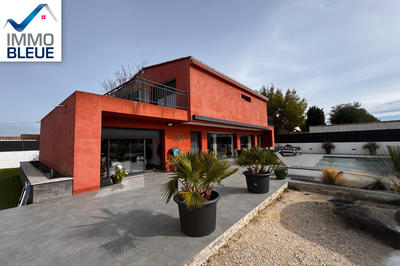 Maison - 143 m² - 5 pièces