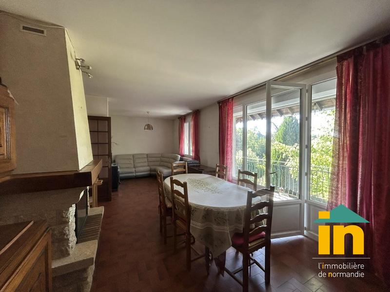 Maison de ville - 130 m² - 6 pièces