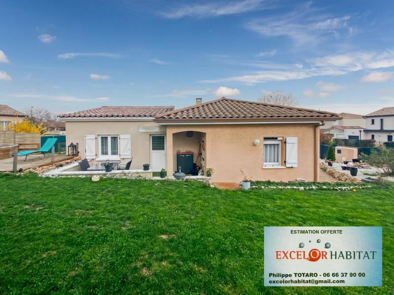 Maison - 90 m² - 3 pièces