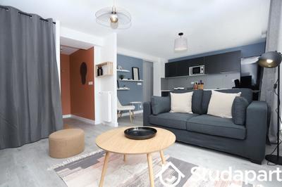 Chambre - 12 m² - 1 pièce