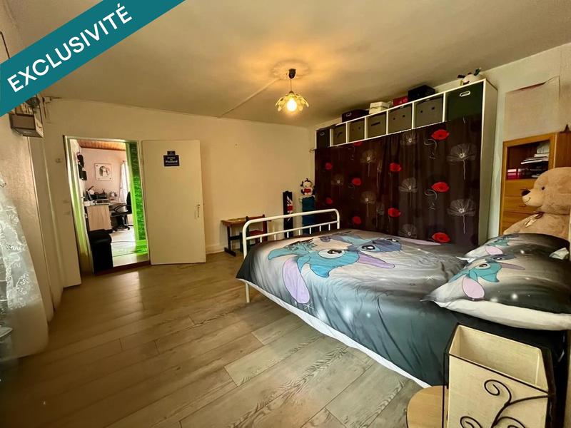 Maison - 190 m² - 9 pièces