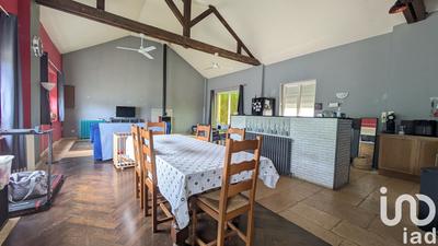 Maison - 121 m² - 5 pièces