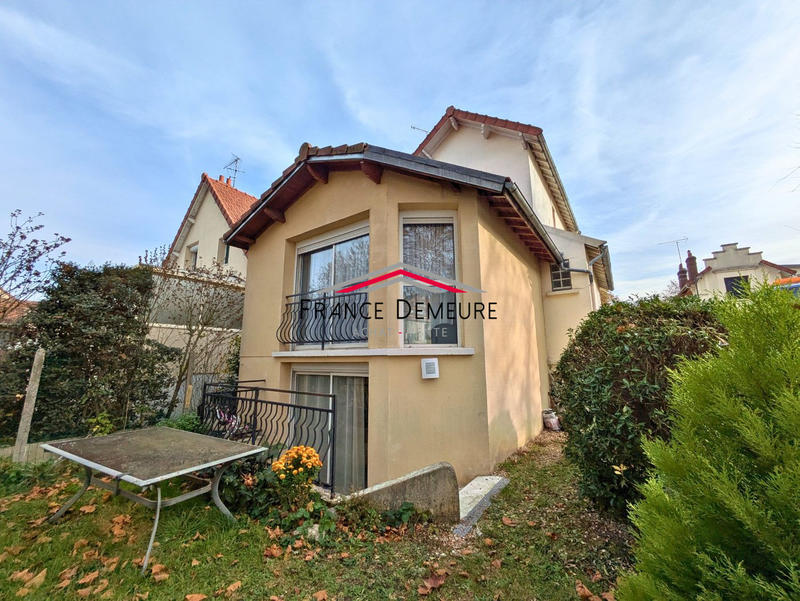 Maison ancienne - 87 m² - 5 pièces