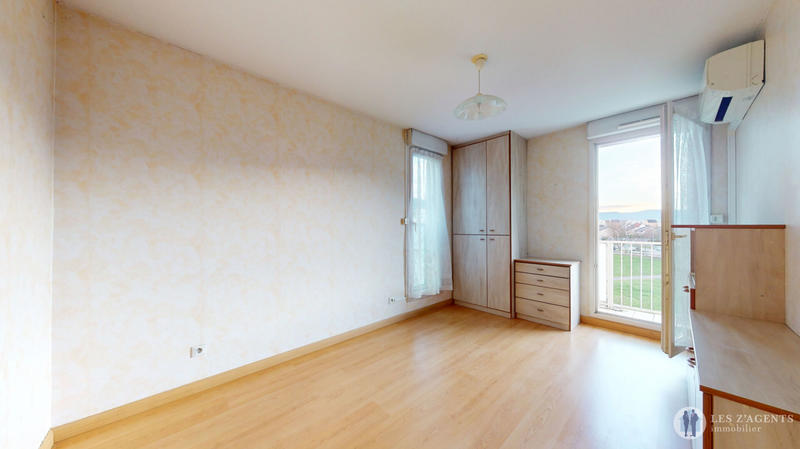 Appartement - 86 m² - 4 pièces