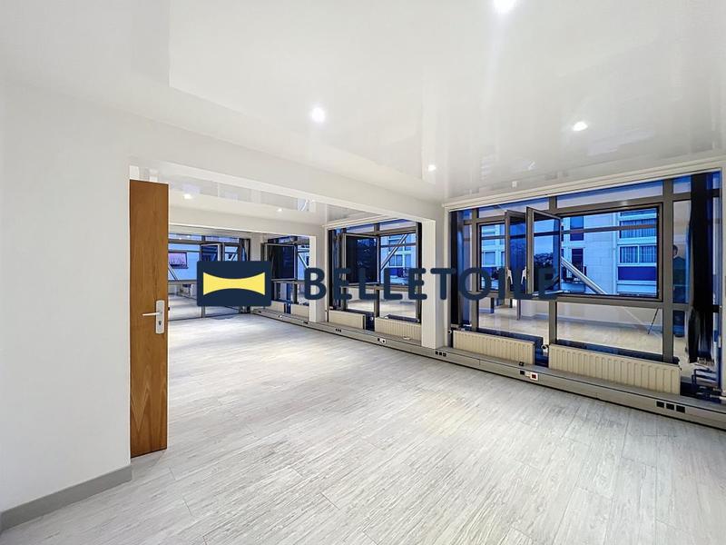 Bureau - 380 m²