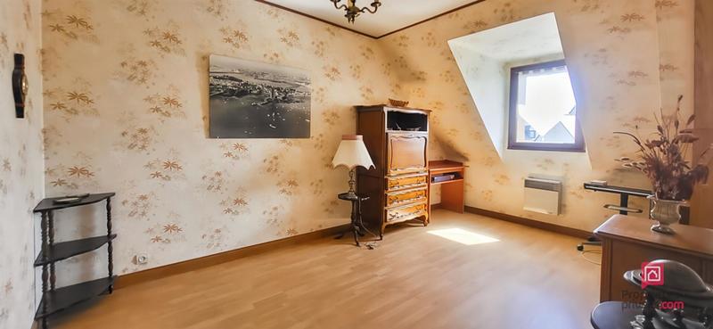 Maison - 124 m² - 7 pièces