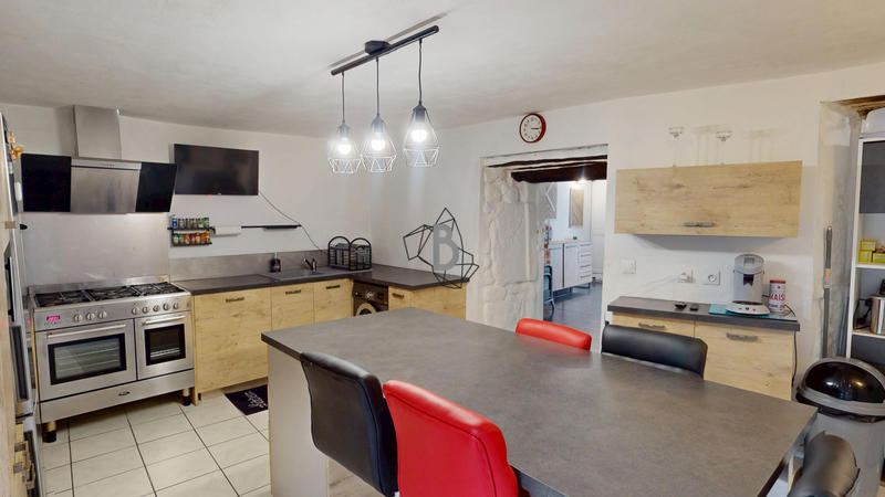 Maison - 125 m² - 5 pièces