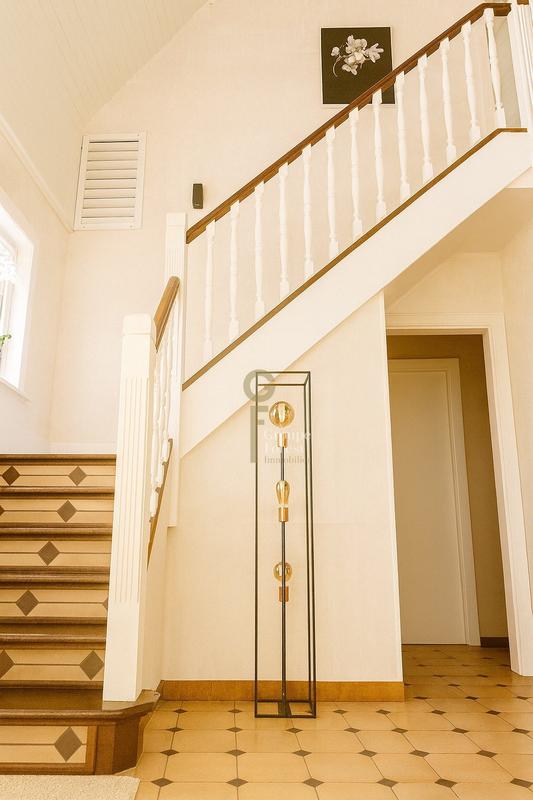 Maison - 173 m² - 6 pièces