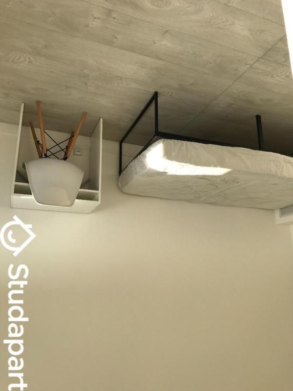 Chambre - 9 m² - 1 pièce