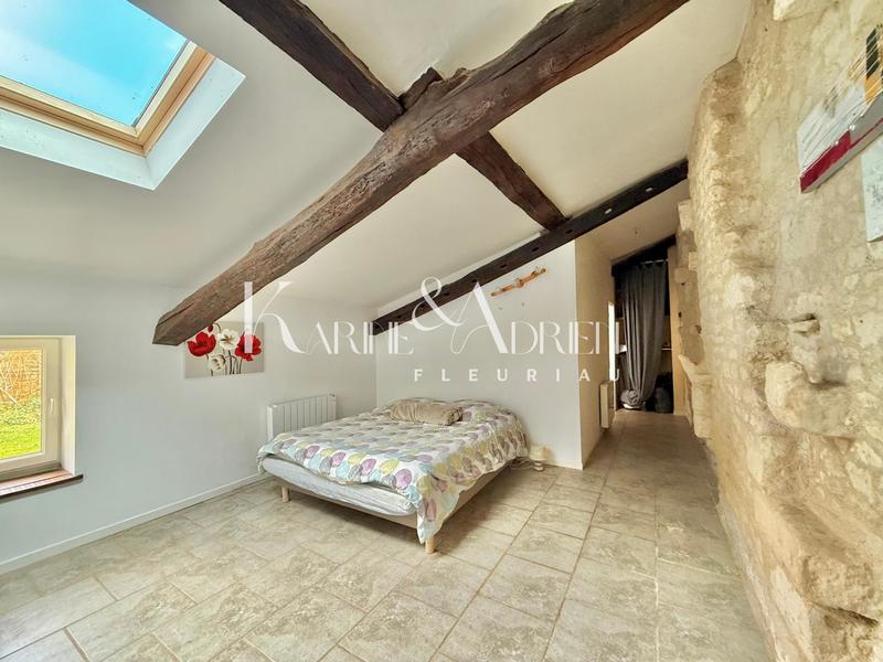 Maison - 201 m² - 7 pièces