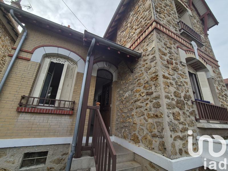 Maison de ville - 66 m² - 4 pièces