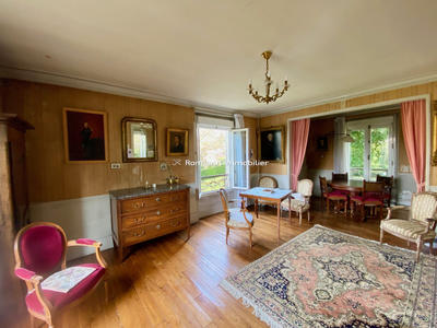 Maison - 190 m² - 9 pièces