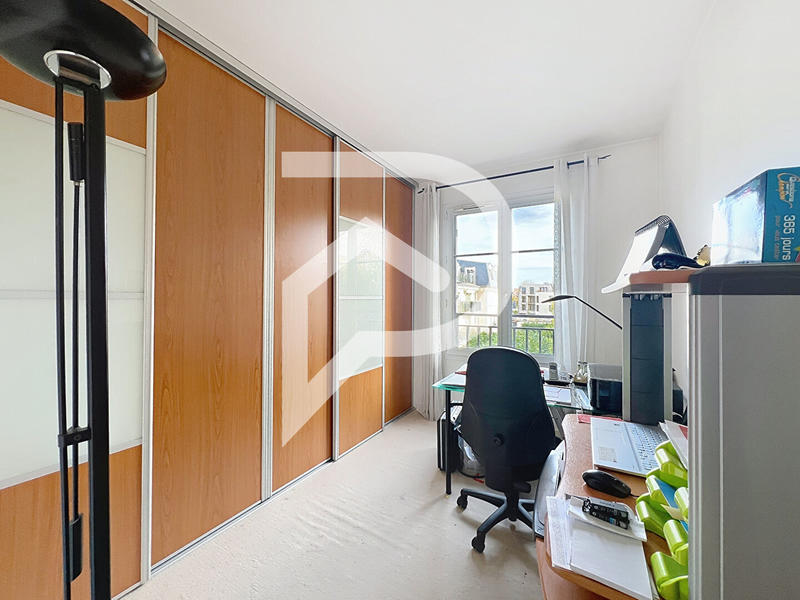 Appartement - 102 m² - 4 pièces