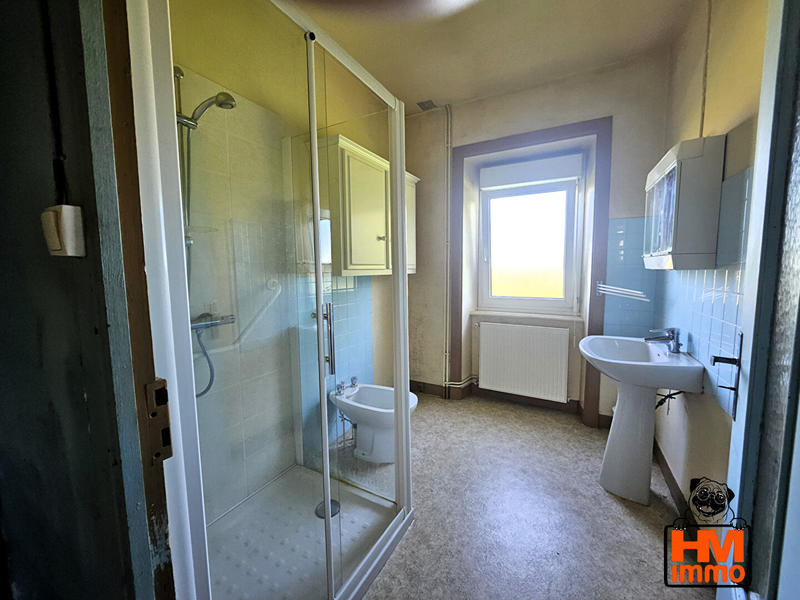 Maison - 140 m² - 8 pièces