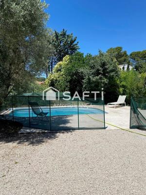 Maison - 91 m² - 4 pièces