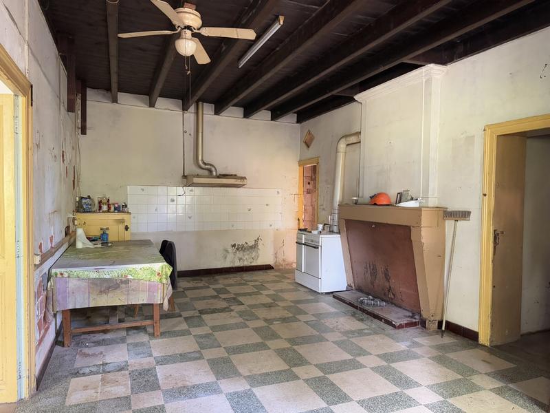 Maison - 200 m² - 3 pièces