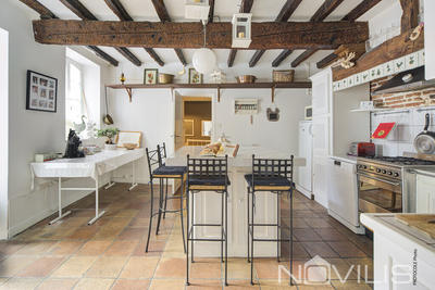 Maison de ville - 260 m² - 7 pièces