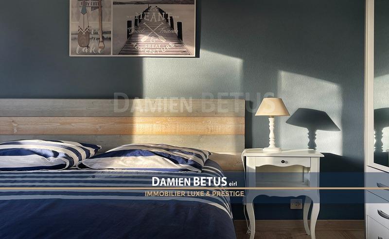 Maison - 94 m² - 5 pièces