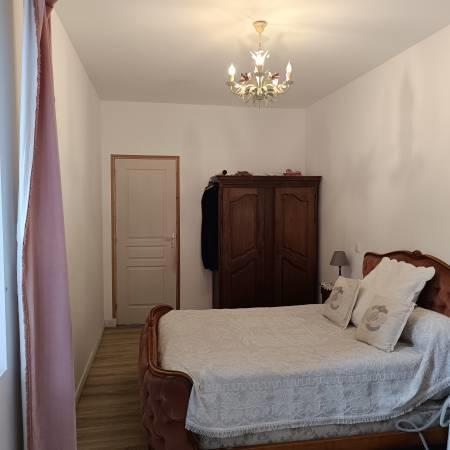 Maison - 252 m² - 9 pièces