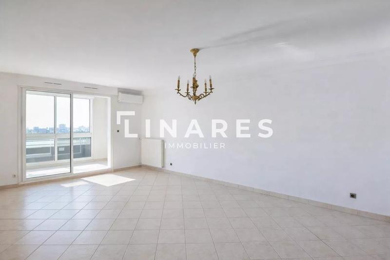 Appartement - 77 m² - 3 pièces