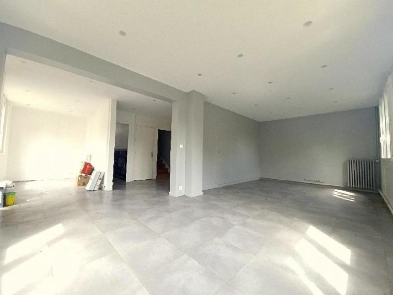 Maison - 143 m² - 6 pièces